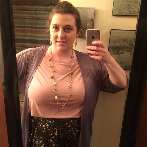 Meet your Posher, Erin - Picture 4 of 4